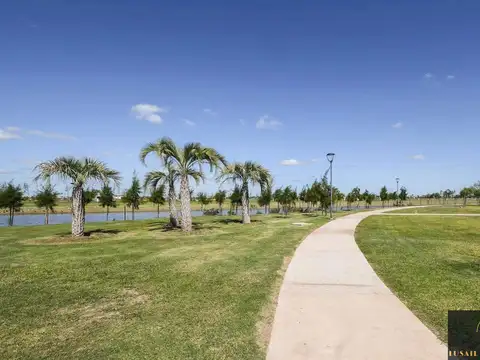 Terreno en Venta 30  mts Frente