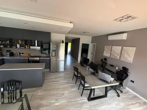 Casa en venta en Barrio Cerrado Los Robles, Cañada de Pilar, GBA Norte