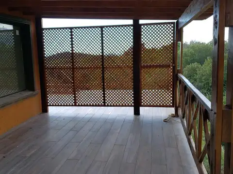 Casa 3 ambientes con 2 baños