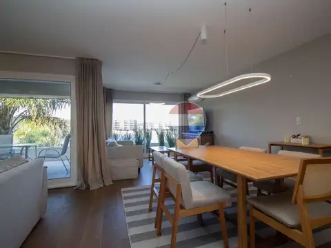 Departamento en Venta de 4 dormitorios