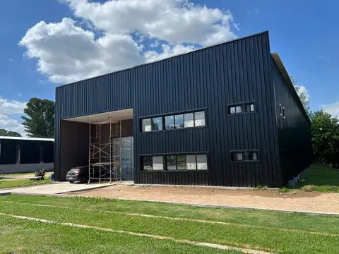 GALPON EN ALQUILER EXALTACION DE LA CRUZ