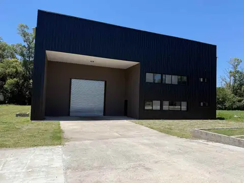 Galpon en Alquiler A Estrenar