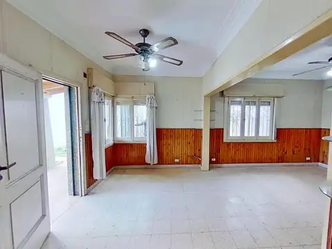 Casa 2 ambientes con 1 baño