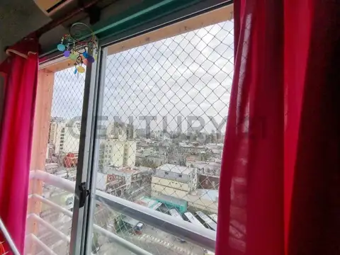 Aristóbulo del Valle 200, Piso 9