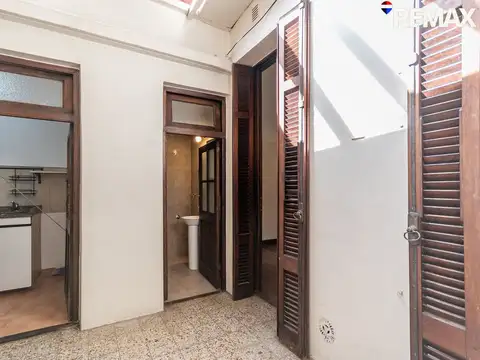 Depto Tipo Casa en Alquiler 43 años