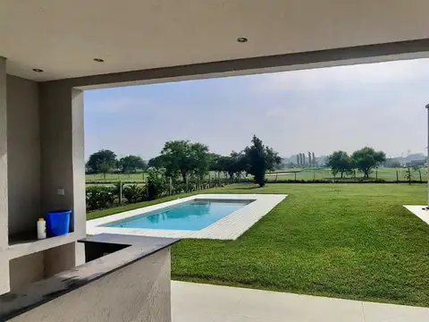 Casa en Venta al Noreste