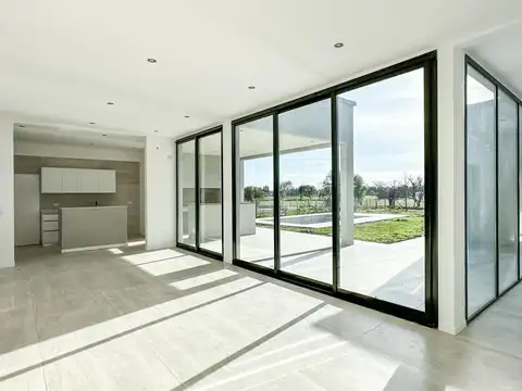Casa en Venta al golf- Medal Country Club, Pilar - 7 ambientes