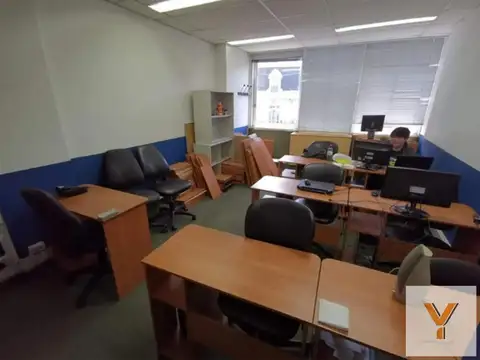Oficina en Venta al Norte
