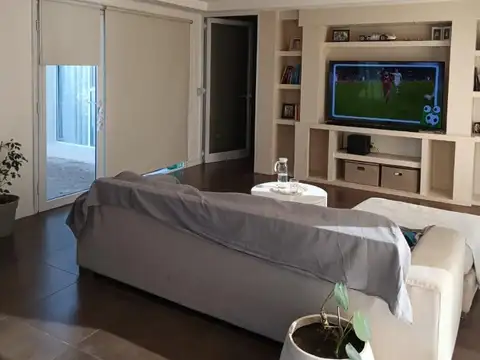 Casa en Venta en Cipolletti, USD 450.000