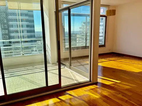 Departamento en Alquiler de 3 dormitorios