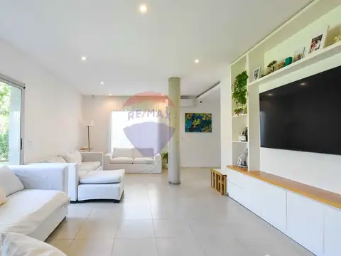 Casa en Venta en Zelaya, USD 275.000