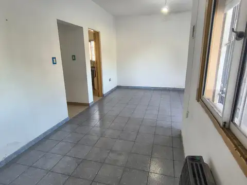 CASA 3 AMBIENTES EN ALQUILER SAN MIGUEL