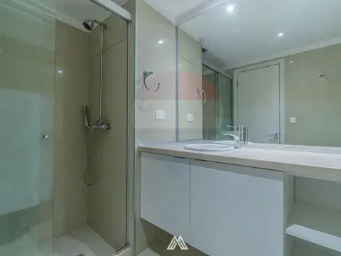Departamento 4 ambientes con 3 baños