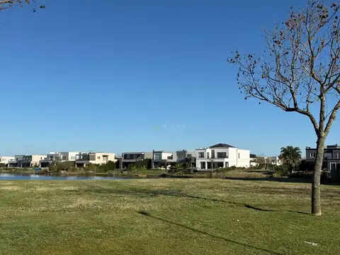 Terreno en Venta en Puertos - Barrio Vistas, USD 253.000