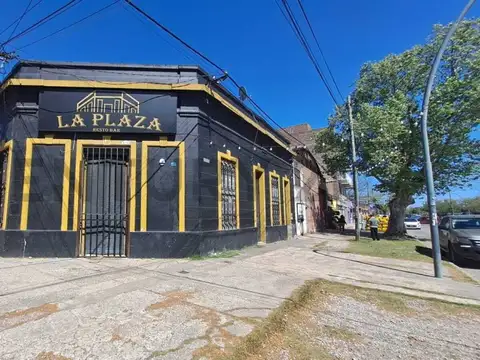 Av Rivarola 76257600, Piso 0