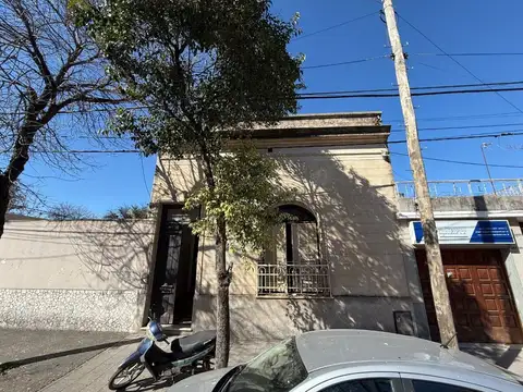 CASA EN VENTA EN PERGAMINO EN EL CENTRO