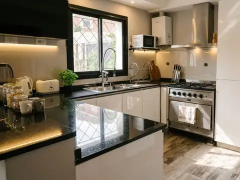 Casa en Venta en General San Martín, USD 190.000