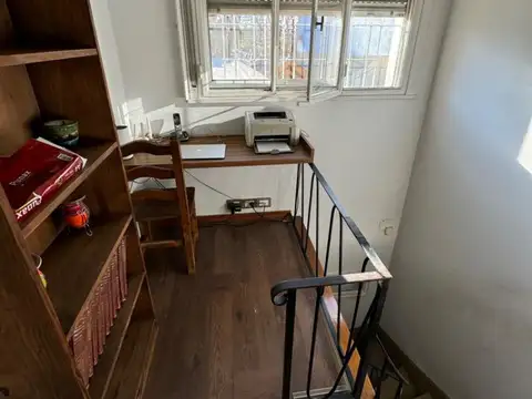 Depto Tipo Casa 5 ambientes con 4 baños