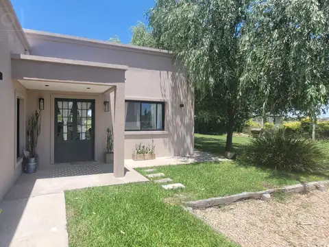 Casa en Alquiler de 3 dormitorios