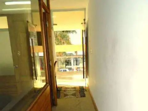 Local en Península