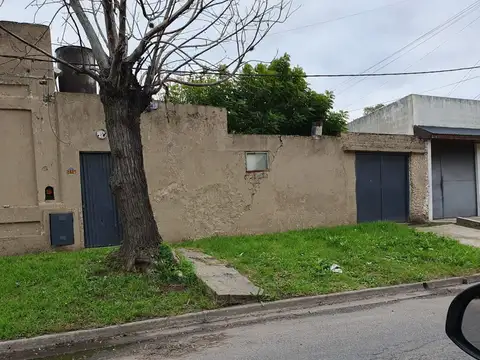 Terreno En Venta. Ubicado En 73 115 Y 116