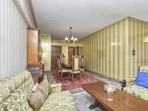 Departamento en Venta en Parque Rivadavia, USD 212.000