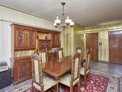 Departamento 4 ambientes con 2 baños