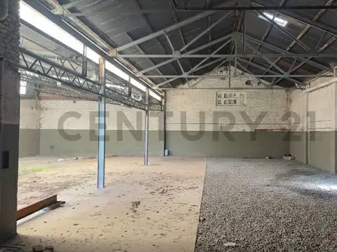 Galpon en Venta 52  mts Fondo