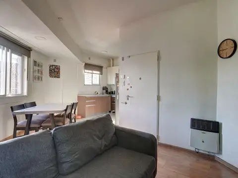 Depto Tipo Casa en Venta de 3 ambientes