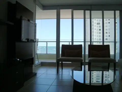 Punta del Este, Parada 4 de la Mansa 100