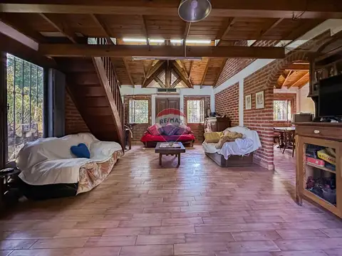 VENTA URGENTE EXCELENTE CHALET 6AMB-2700M2.EZEIZA