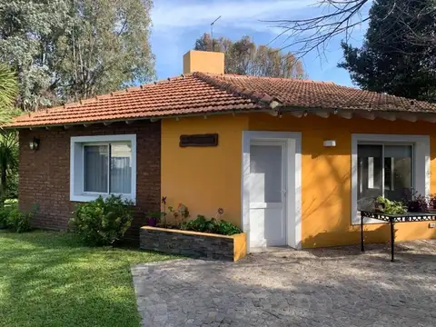 Casa en venta en Mapuche C.C. con pileta