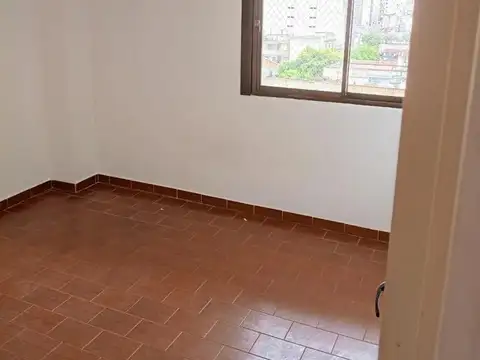 Hermoso depto en alquiler en Balvanera - Muy luminoso 2 ambientes con balcón