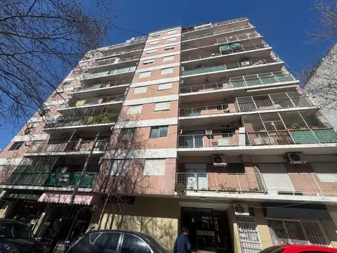 Espora 100, Piso 4