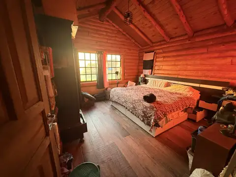Cabaña con lote de 2230m² en Exaltación de la Cruz