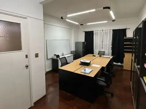 Oficina en Venta 45 años