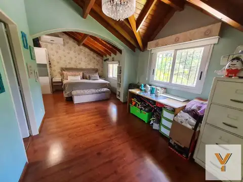 Casa 4 ambientes con 4 baños