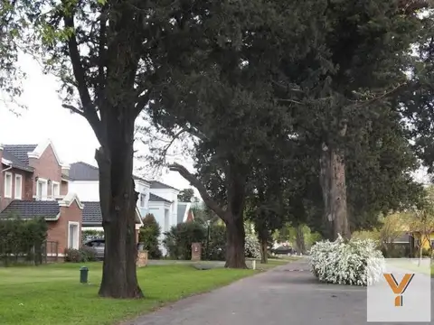 Terreno en Venta de 956,0 m2