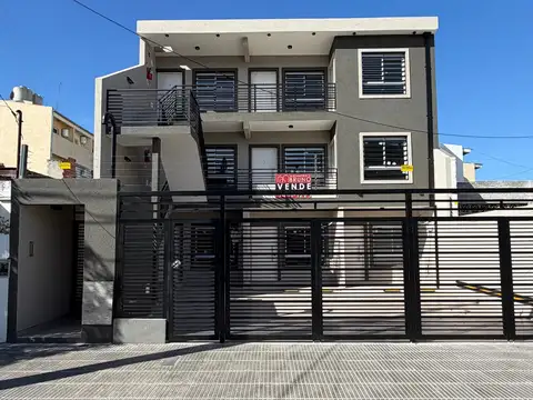 DEPARTAMENTO 2 1/2 AMB CON BALCON -  2° PISO AL FRENTE - ENTREGA DICIEMBRE 2026