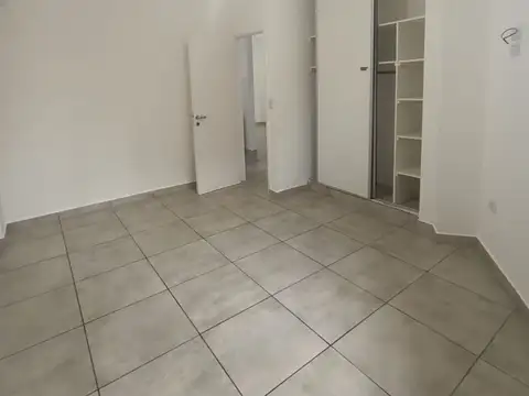 Departamento 1 dormitorio c/ patio en b° Gral Paz