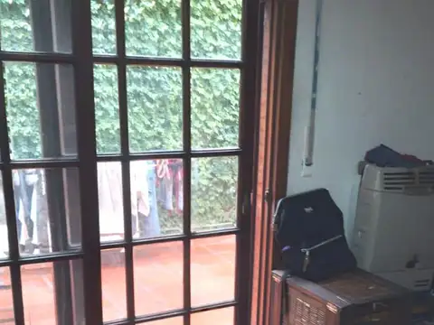 Casa lote ppio. en esquina-2 patios grandes