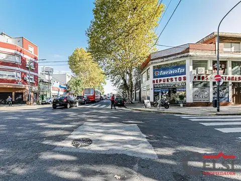 Avenida Dorrego 200
