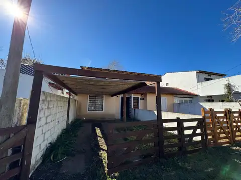 Casa en Venta en Mar Del Tuyu, USD 38.000