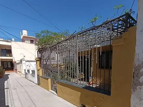 PH  CENTRO SALTA EN PERMUTA