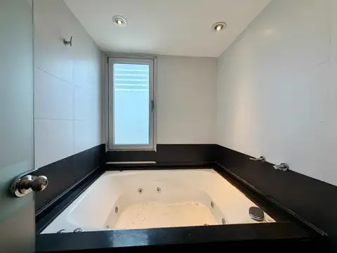 Departamento en Venta con 2 cocheras