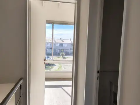 Duplex a estrenar en Condominio Dos Cedros