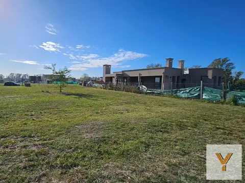 Terreno en Venta en Pilar Del Este - Santa Elisa, USD 54.000