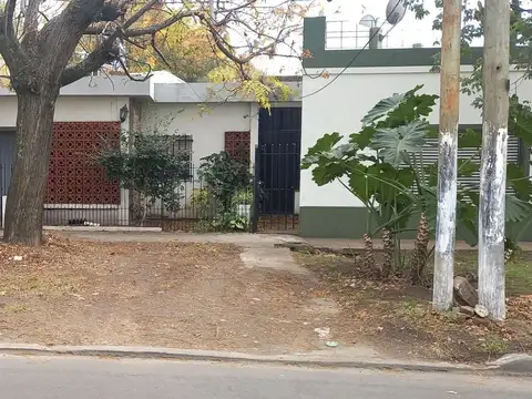 Avenida Figueroa Alcorta 200