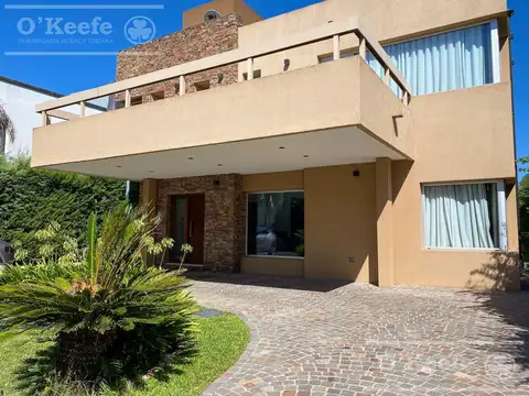 Casa en Altos de Hudson