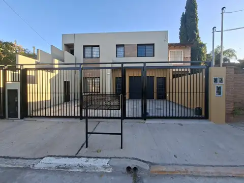 Esteban Echeverría 1200